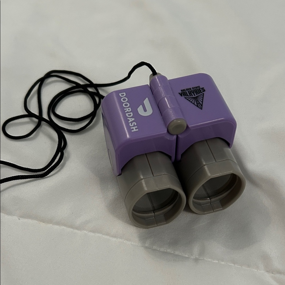 Golden State Valkyries x DoorDash Exclusive Giveaway Binoculars